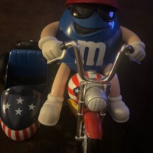 M&M Collectible Dispenser